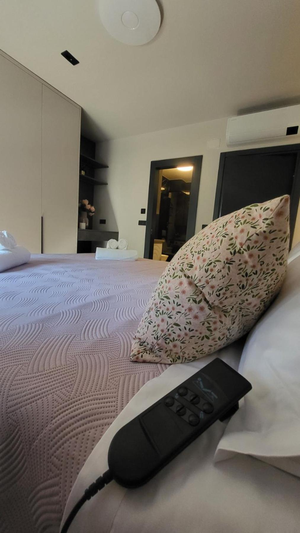 Family Suite Peppina ดูบรอฟนิก ภายนอก รูปภาพ